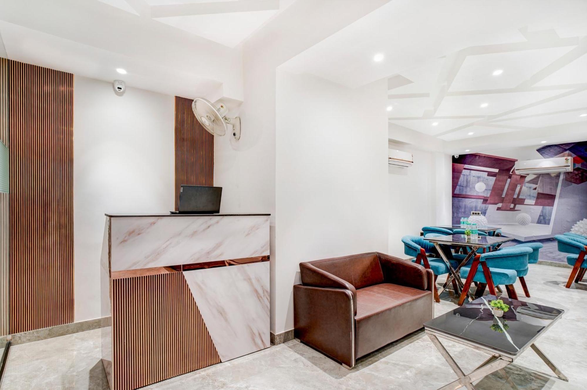 Treebo Corporate Inn Noida Exteriér fotografie